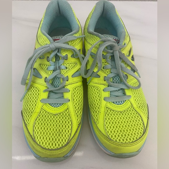 Nike Dual Fusion Lite Women’s Running Shoe - Picture 2 of 3